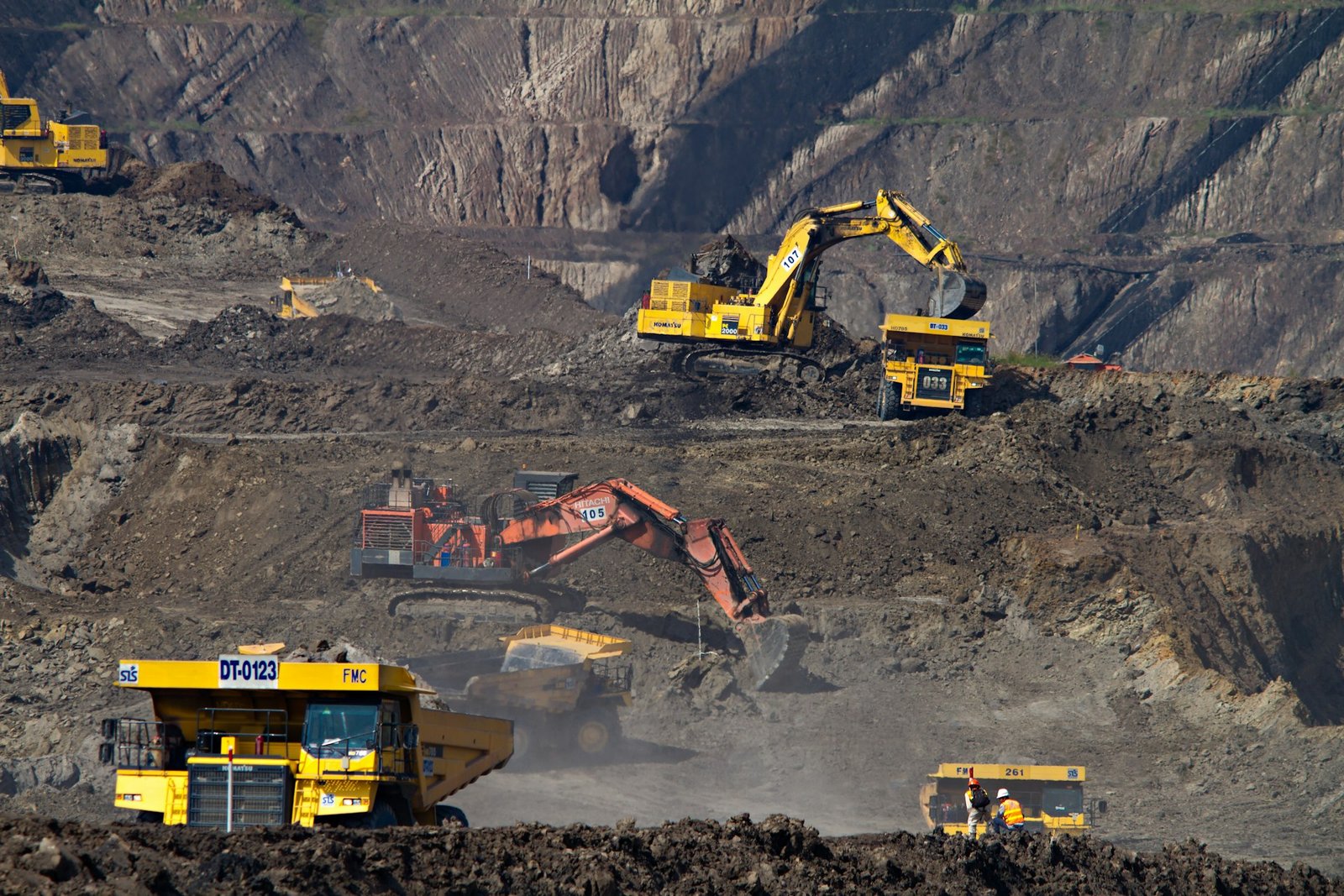 Solusi Heavy Equipment Terpadu