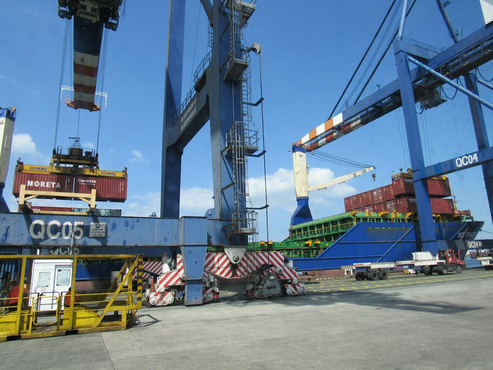Modifikasi & Upgrade Unit Pelabuhan